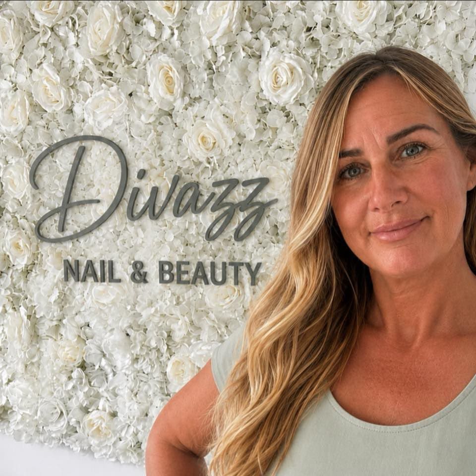 Sophie at the Divazz salon