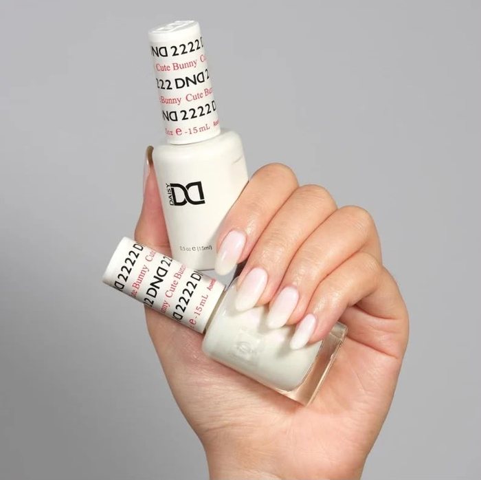Daisy DND air-dry polish